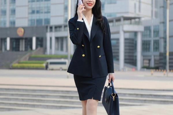 公务员面试女鞋要求、女性面试最佳着装