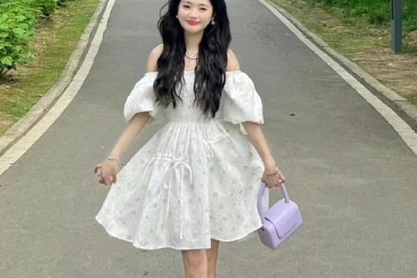 女生约会穿的很随意 女生约会最忌讳穿什么衣服