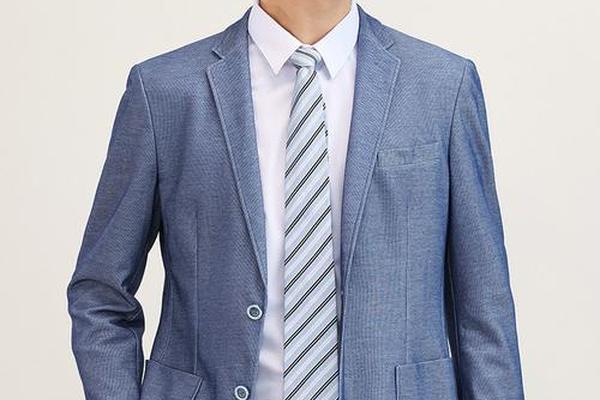男士的正装 男士稍微正式的衣服