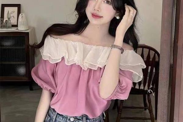 第一次约会穿着性感还是温柔、第一次约会穿正式一点还是休闲一点