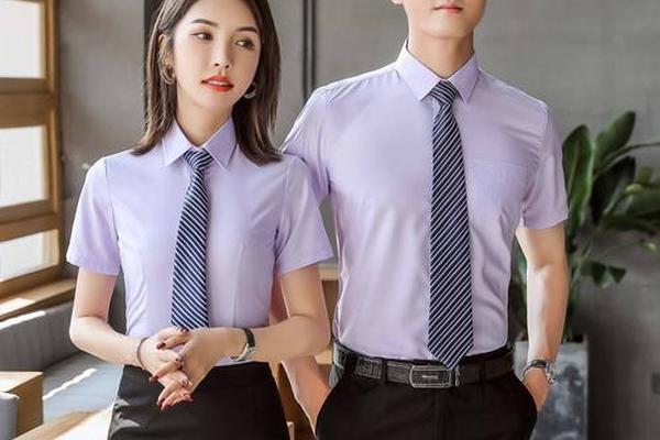 公务员面试服装男生—公务员面试鞋子大忌