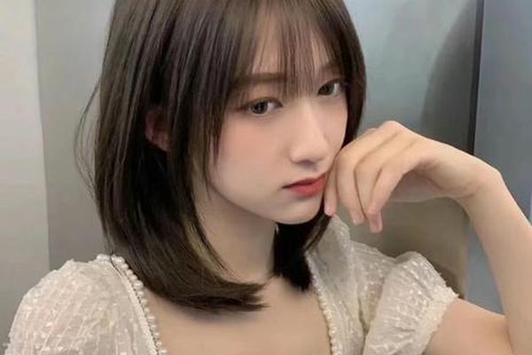 圆脸可爱女生适合的发型;适合圆脸妹子的发型