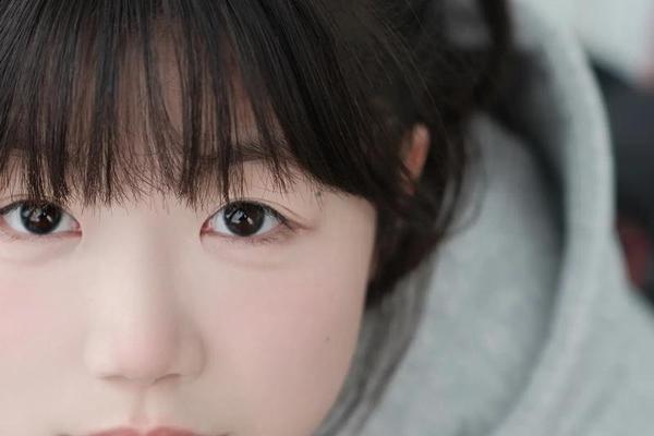 圆脸妹纸_大圆脸女生