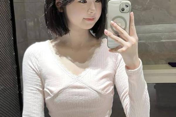 圆脸小姐姐照片大全图片(短头发小姐姐)