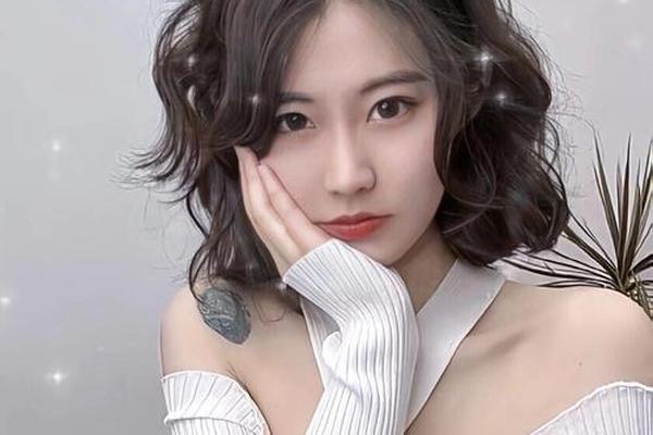 圆脸妹子的短发造型怎么扎-2019减龄发型短发圆脸