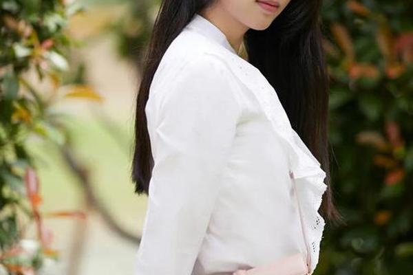明星夏季日常穿搭女 明星穿着搭配女