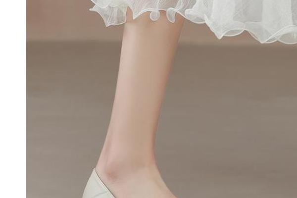 公务员面试鞋子有讲究吗、公务员面试女生穿什么鞋子