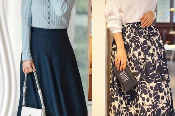 50岁女性适合什么颜色的衣服;50一60岁女人穿什么衣服好看