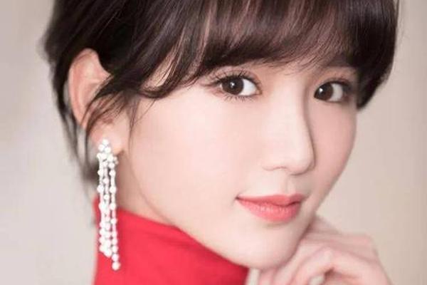 圆脸可爱女演员图片 公认的圆脸女神是谁