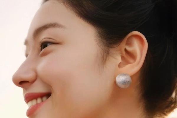 圆脸才是美女 方圆脸容易出美女吗