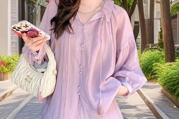 女人约会穿什么颜色;相亲忌穿什么颜色衣服