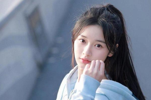 清秀型女生—清秀算颜值高吗