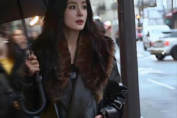 明星穿衣搭配图秋冬—明星搭配衣服图片欣赏