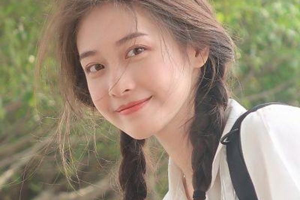 圆脸小姐姐头像图片大全;圆脸双眼皮女生图片