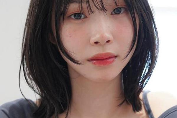 圆脸女神照片-圆脸发型图