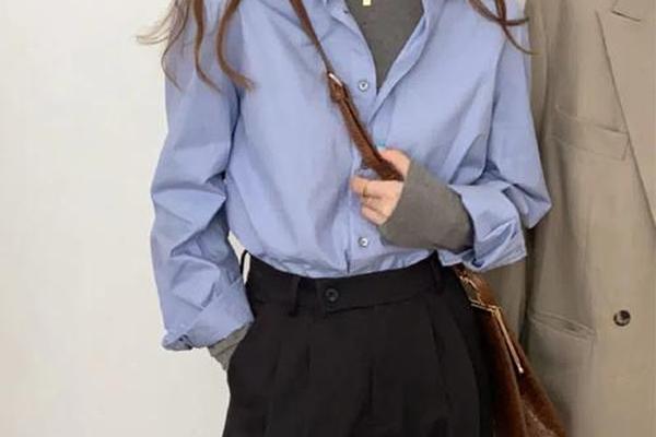 衬衫叠穿怎么穿图片女_女士衬衫的多种穿法