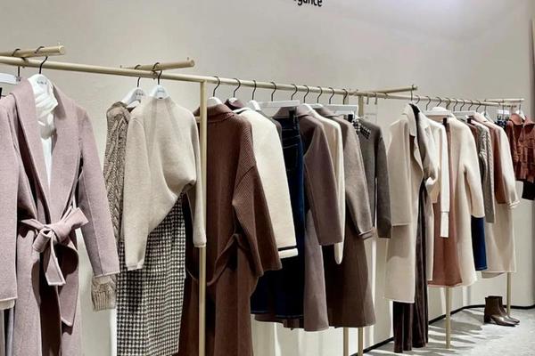 女装店的陈列-女装店店长主要负责什么