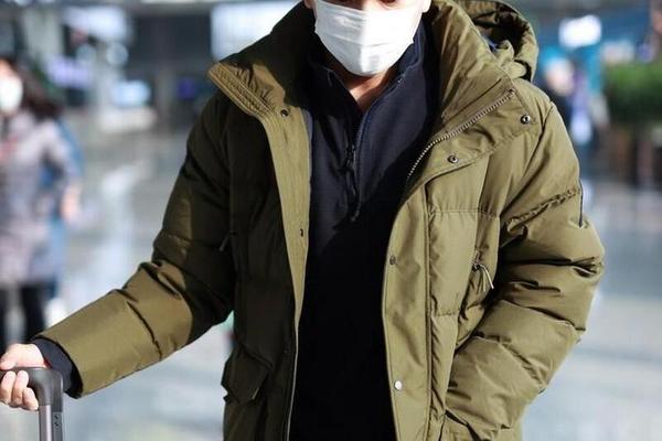 明星穿搭男 冬天搭配 男明星秋冬穿搭图片