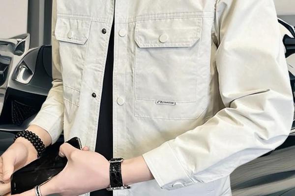 穿衣图片大全大图男,男士帅气衣服图片