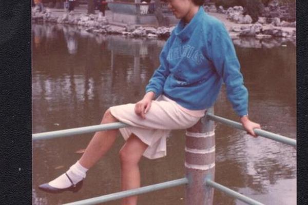80年代穿什么衣服-80年代的穿着打扮图片