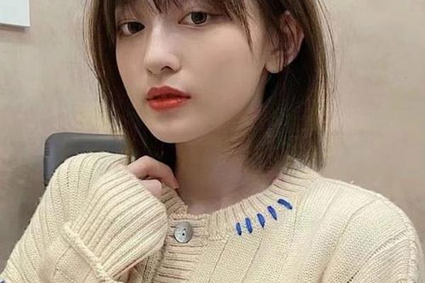 小个子的发型—小个子减龄发型