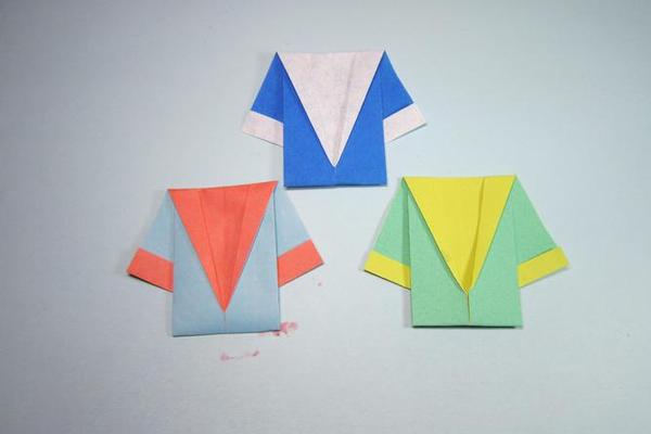 衬衣叠法视频教程 衬衫的叠法图解