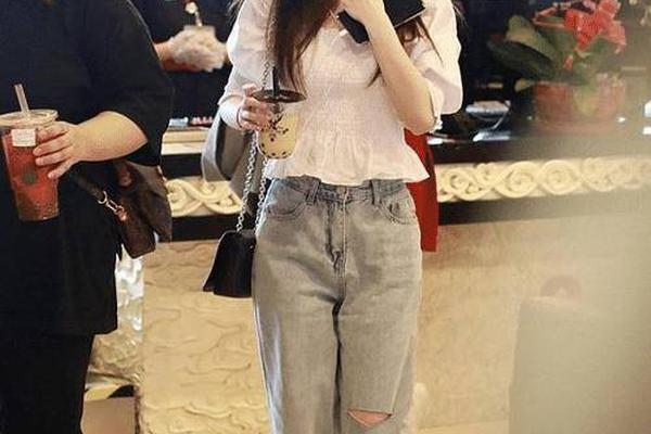 上身长下身短穿什么裤子好看、腿细的人穿裤子图片