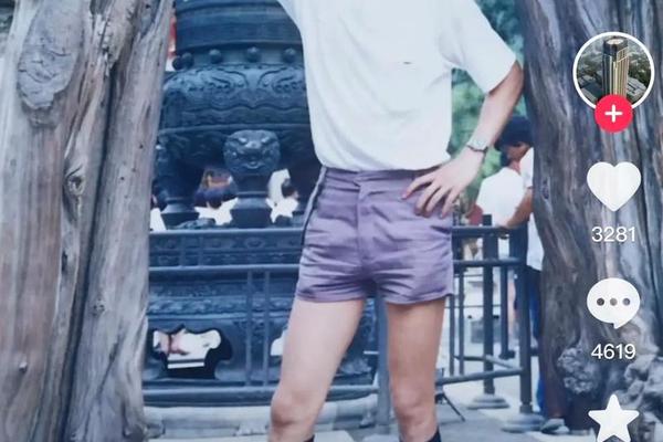 80年代流行穿搭男装_80年代男性穿着打扮