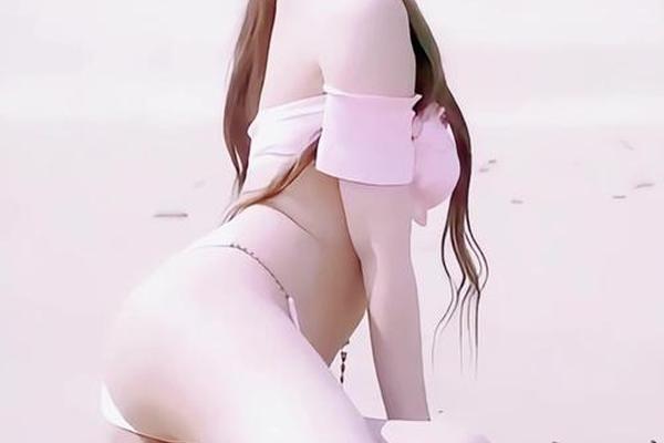 穿比基尼跳舞(女式比基尼内衣跳舞图片)