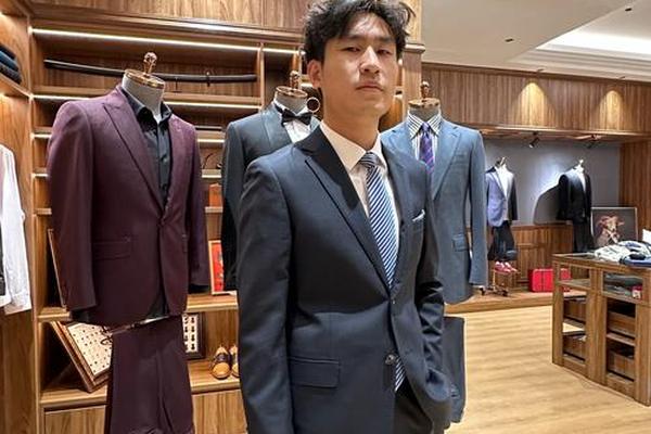 夏季公务员面试着装男生;冬天公务员面试男生穿什么着装