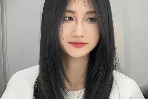 圆脸女神照片-圆脸发型图