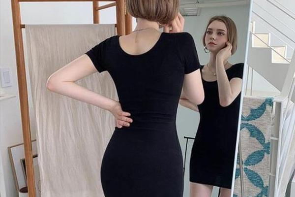 第一次约会穿啥(女生第一次约会穿黑色)