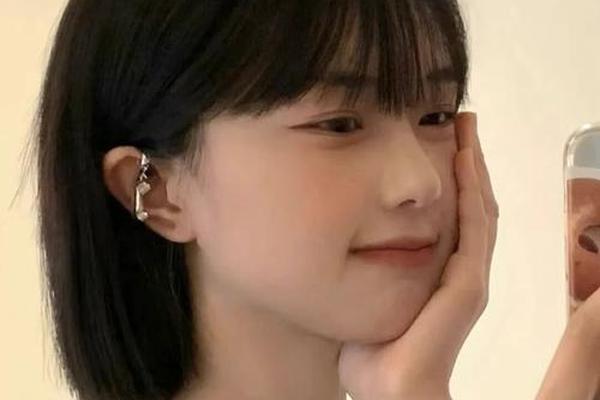 圆脸可爱小姐姐照片头像、可爱圆脸头像