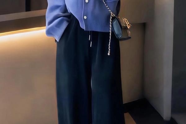 小个子女生穿衣要点是什么(小个子穿衣搭配图片)