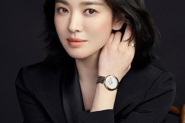圆脸的人,长圆脸是鹅蛋脸吗