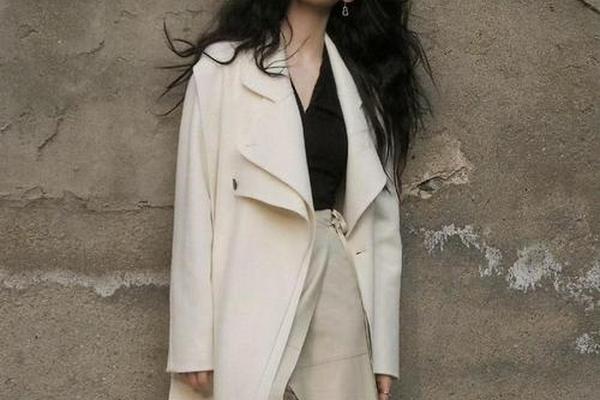 明星穿搭百科百度—女明星服装搭配