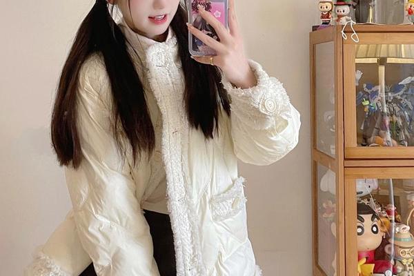 约会穿搭女生冬天穿什么_约会穿什么衣服好 女生