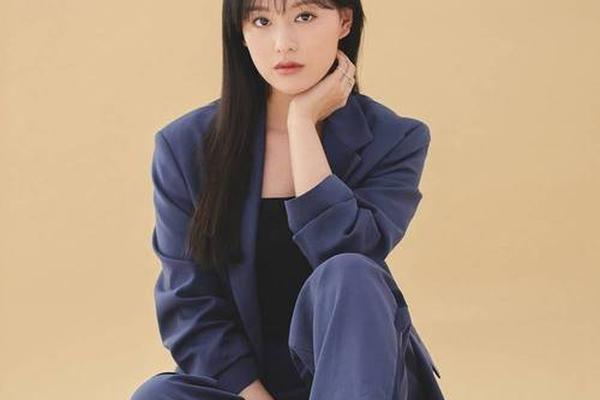 韩国女明星穿搭风格(韩国最会穿搭的女明星)