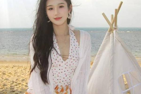 圆脸小姐姐照片真实高清_360游戏客服抖音圆脸小姐姐叫啥