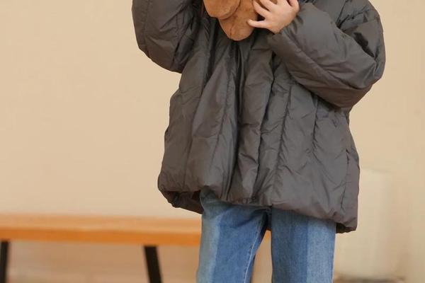 穿衣幼儿图片可爱_儿童穿搭图片女孩