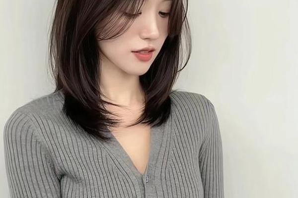 圆脸适合御姐风吗女生图片 适合圆脸女生的清爽发型图片