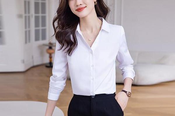 公务员面试 衣服;公务员面试服装女图