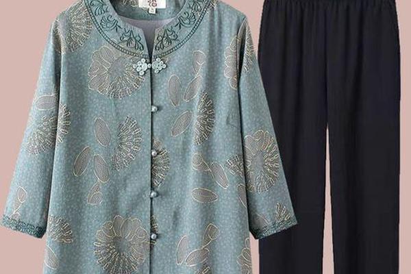 中老年女士夏季服装 中老年秋冬服装女装